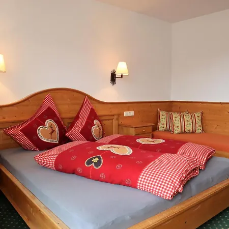 Filzsteinalm, Apartament *